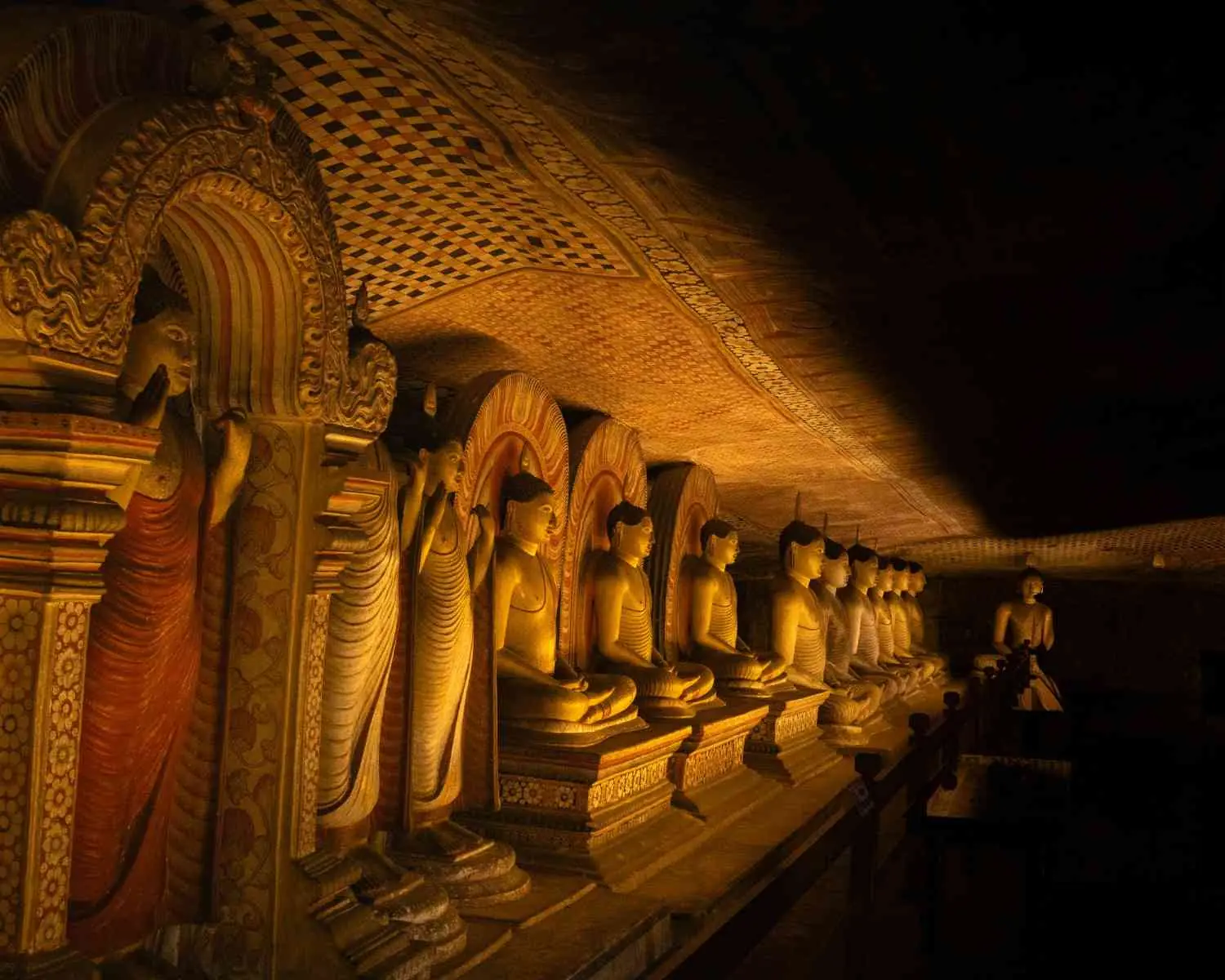 Lanka Heritage Tours - Authentic Sri Lankan Travel